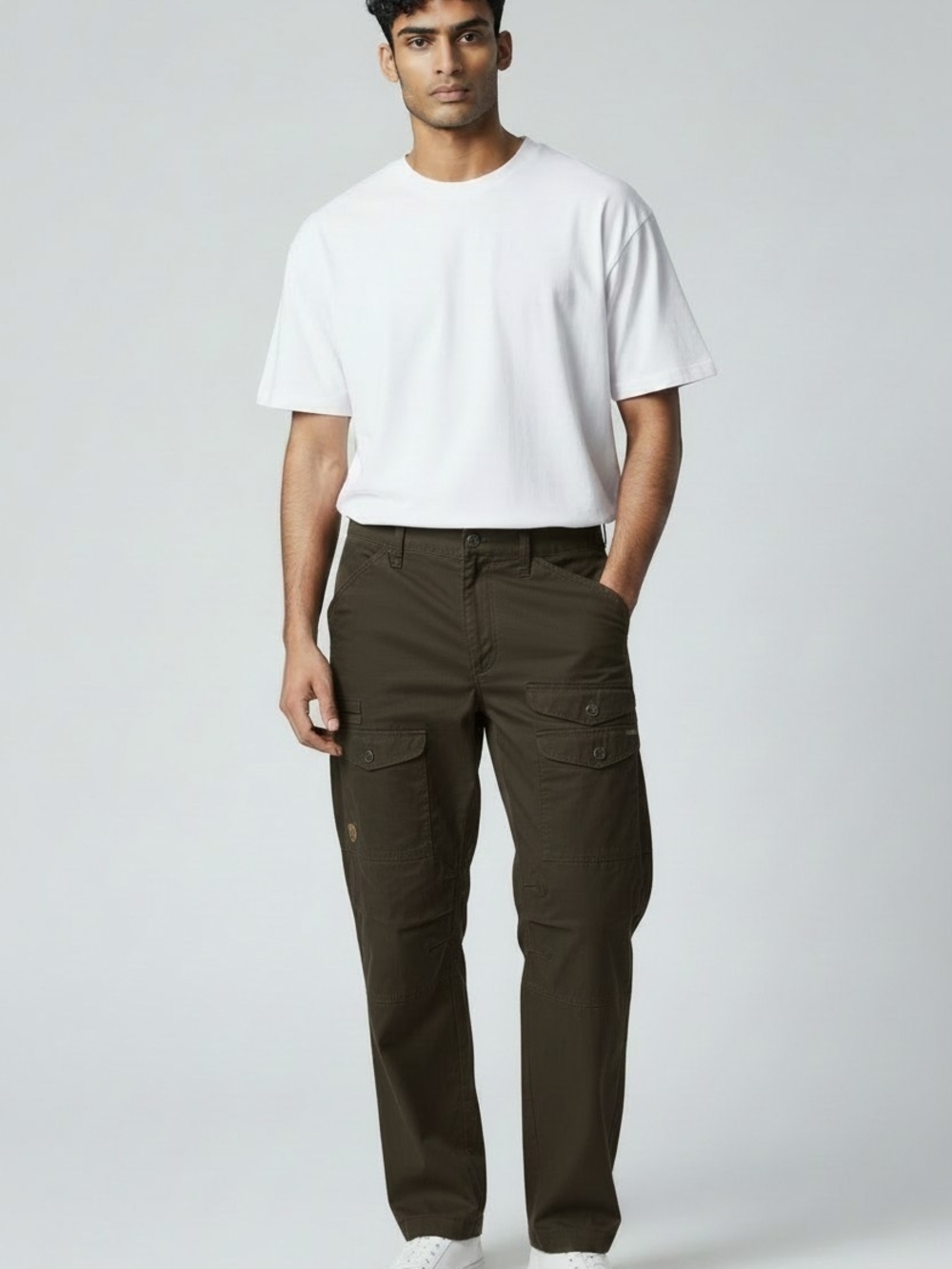 Fjällräven Men's Brown G-1000 Cargo Pants 54 (38W) Regular Fit Straight Techwear